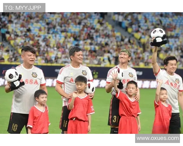 足球明星在街头的真实瞬间精彩图片集锦