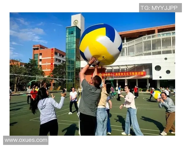 足球明星搞笑垫球动作大揭秘让你捧腹大笑的精彩瞬间合集